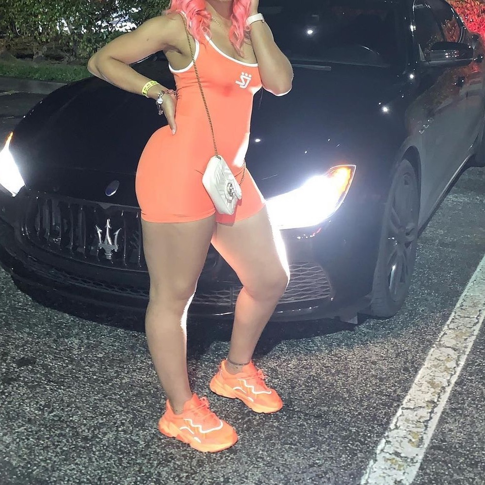 Medium (Runs Small - image 2